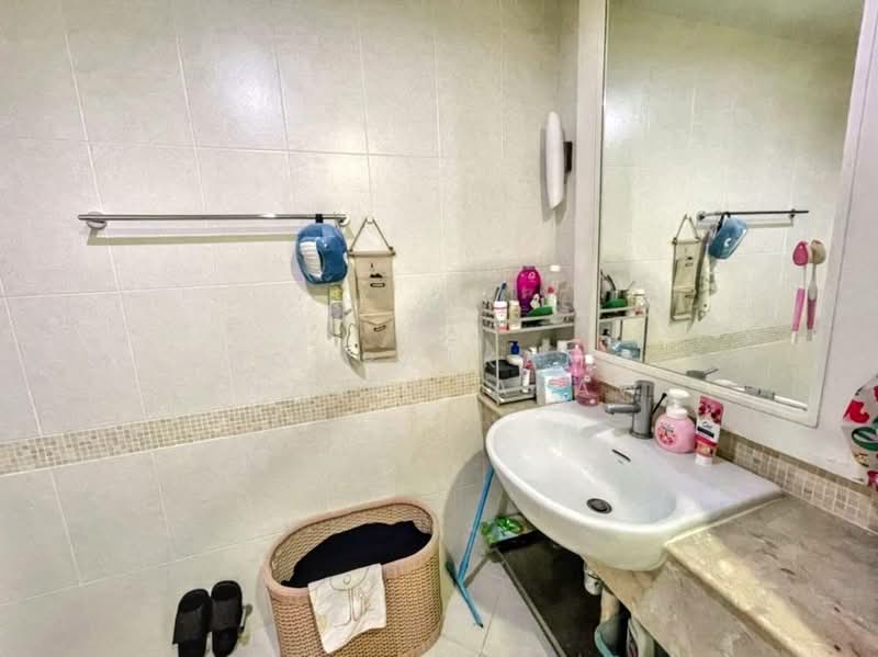 Baan Siri Silom, Bangkok, 3 Sriwiang Road, Silom, Bang Rak, Bangkok, 1 Bedroom, 54 sqm, Condo For Sale, by Chomratkamol Soontorntarawong (Gor), 500303335 - DDproperty.com