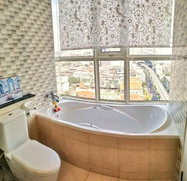 The Light House Sathorn–Chareonnakorn, Bangkok, Chareonnakorn Road, Khlong Ton Sai, Khlong San, Bangkok, 2 Bedrooms, 66 sqm, Condo For Sale, by Chomratkamol Soontorntarawong (Gor), 500303361 - DDproperty.com