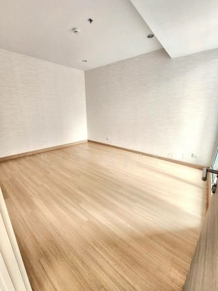 Supalai Riva Grande Rama 3, Bangkok, Rama 3 Road, Chong Nonsi, Yan Nawa, Bangkok, 1 Bedroom, 99 sqm, Condo For Sale, by Chomratkamol Soontorntarawong (Gor), 500303374 - DDproperty.com