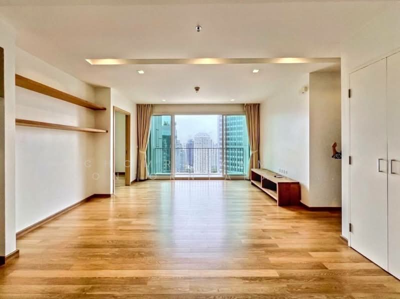 Siri At Sukhumvit, Bangkok, 902 Sukhumvit Road, Phra Kanong, Khlong Toei, Bangkok, 3 Bedrooms, 114 sqm, Condo For Sale, by Chomratkamol Soontorntarawong (Gor), 500303380 - DDproperty.com