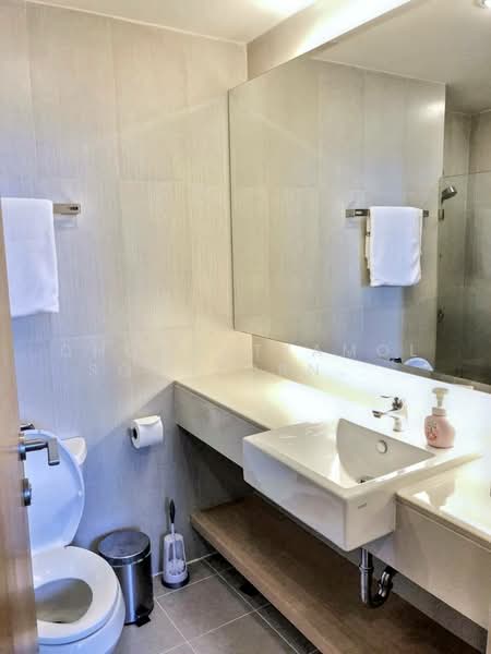 Zenith Place Sukhumvit 42, Bangkok, Sukhumvit Road, Phra Kanong, Khlong Toei, Bangkok, 2 Bedrooms, 64 sqm, Condo For Sale, by Chomratkamol Soontorntarawong (Gor), 500303389 - DDproperty.com