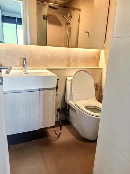 The Lumpini 24, Bangkok, Sukhumvit 24 Road, Khong Tan, Khlong Toei, Bangkok, 2 Bedrooms, 55 sqm, Condo For Rent, by Chomratkamol Soontorntarawong (Gor), 500303399 - DDproperty.com