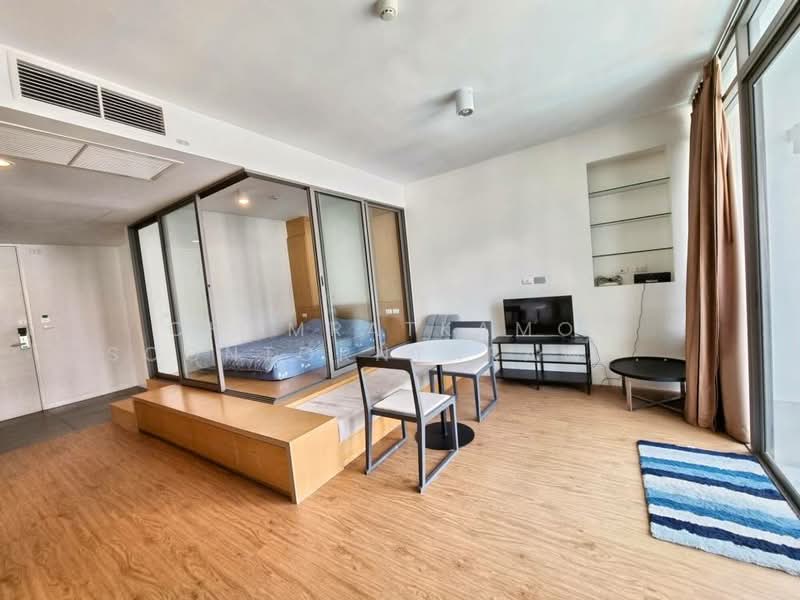 Siamese Surawong, Bangkok, Sap Road, Si Phraya, Bang Rak, Bangkok, 1 Bedroom, 45 sqm, Condo For Sale, by Chomratkamol Soontorntarawong (Gor), 500303410 - DDproperty.com