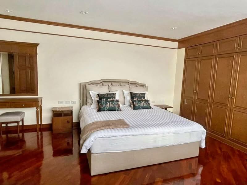 Ruamsuk Condominium : ร่วมสุข คอนโดมิเนียม, กรุงเทพ, 12 ซอยอรรถวี, คลองตัน, คลองเตย, กรุงเทพ, 320 ตร.ม., คอนโด ให้เช่า, โดย Chomratkamol Soontorntarawong (Gor), 500303417 - DDproperty.com