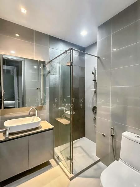 M Silom, Bangkok, 26 Narathiwas Ratchanakarin Road, Suriyawong, Bang Rak, Bangkok, 2 Bedrooms, 62 sqm, Condo For Sale, by Chomratkamol Soontorntarawong (Gor), 500303418 - DDproperty.com