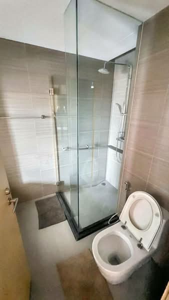 Siri At Sukhumvit, Bangkok, 902 Sukhumvit Road, Phra Kanong, Khlong Toei, Bangkok, 2 Bedrooms, 62 sqm, Condo For Sale, by Chomratkamol Soontorntarawong (Gor), 500303445 - DDproperty.com