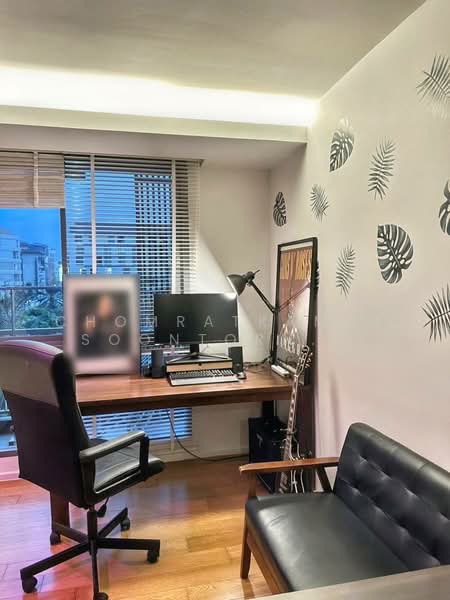 Focus Ploenchit, Bangkok, Soi Sukhumvit 2, Khlong Toei, Khlong Toei, Bangkok, 1 Bedroom, 34 sqm, Condo For Sale, by Chomratkamol Soontorntarawong (Gor), 500303448 - DDproperty.com
