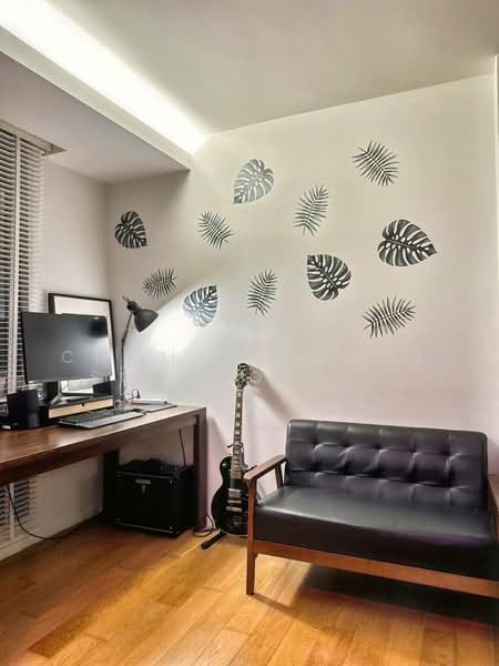 Focus Ploenchit, Bangkok, Soi Sukhumvit 2, Khlong Toei, Khlong Toei, Bangkok, 1 Bedroom, 34 sqm, Condo For Sale, by Chomratkamol Soontorntarawong (Gor), 500303448 - DDproperty.com