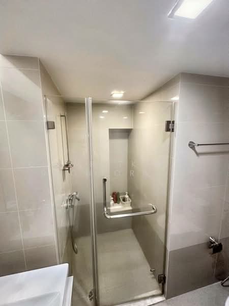 Focus Ploenchit, Bangkok, Soi Sukhumvit 2, Khlong Toei, Khlong Toei, Bangkok, 1 Bedroom, 34 sqm, Condo For Sale, by Chomratkamol Soontorntarawong (Gor), 500303448 - DDproperty.com