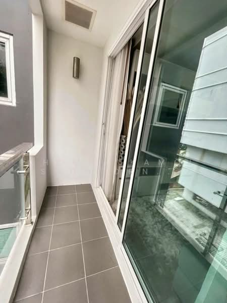 InterLux Premier Sukhumvit 13 : อินเตอร์ ลักส์ พรีเมียร์ สุขุมวิท 13, กรุงเทพ, ซอยสุขุมวิท 13 ถนนสุขุมวิท, คลองเตยเหนือ, วัฒนา, กรุงเทพ, 36 ตร.ม., คอนโด ขาย, โดย Chomratkamol Soontorntarawong (Gor), 500303455 - DDproperty.com