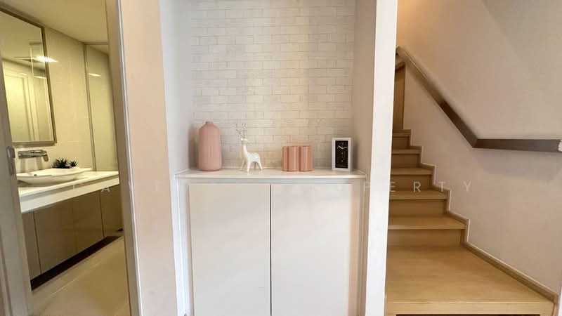 Liv @ 49, Bangkok, 9 Sukhumvit 49 Rd, Khlong Tan Nua, Watthana, Bangkok, 2 Bedrooms, 82 sqm, Condo For Rent, by caveman property, 500303472 - DDproperty.com