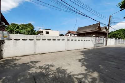 ขาย - ขายที่ดิน 51 ตร.ว. ถนนสุขุมวิท ซอยอมรเดช ปากน้ำ, สมุทรปราการ