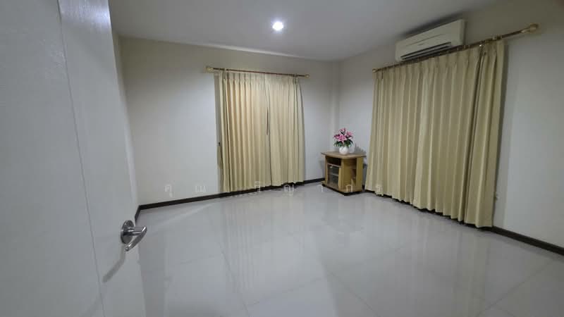 ขายด่วน เจ้าของขายเอง ขายบ้านเดี่ยว 2 ชั้น พร้อมที่ดินเปล่ามีโฉนด รวมพื้นที่ 120 ตร.วา (บ้านหลังมุม), ปทุมธานี, รังสิต, ธัญบุรี, ปทุมธานี, 258 ตร.ม., บ้านเดี่ยว ขาย, โดย คุณ วิญากร, 500303501 - DDproperty.com