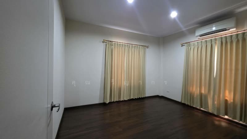 ขายด่วน เจ้าของขายเอง ขายบ้านเดี่ยว 2 ชั้น พร้อมที่ดินเปล่ามีโฉนด รวมพื้นที่ 120 ตร.วา (บ้านหลังมุม), Pathum Thani, Rangsit, Thanyaburi, Pathum Thani, 5 Bedrooms, 258 sqm, Single Detached House For Sale, by คุณ วิญากร, 500303501 - DDproperty.com