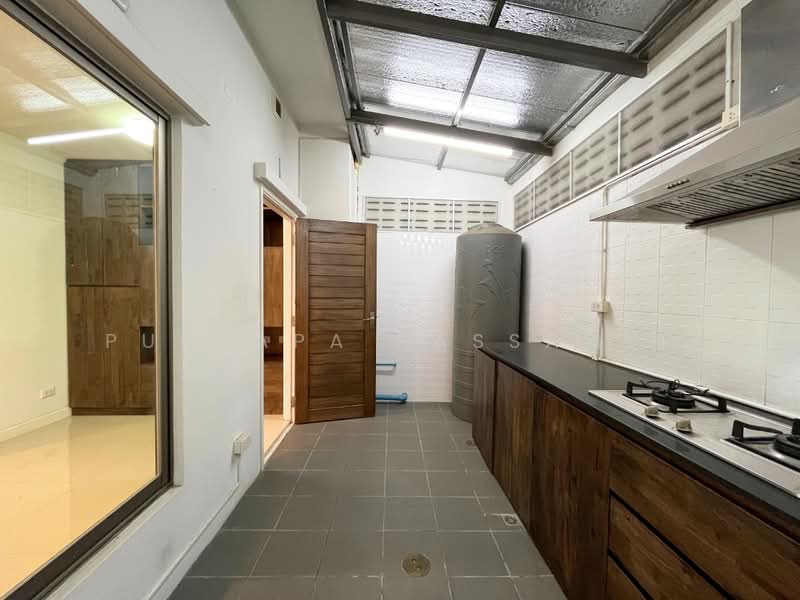 PLEX Watcharapol, Bangkok, 119 Soi Ruammit Phatthana, Tha Rang, Bang Khen, Bangkok, 3 Bedrooms, 190 sqm, Townhouse For Sale, by Punpapa Rassamee, 500303509 - DDproperty.com