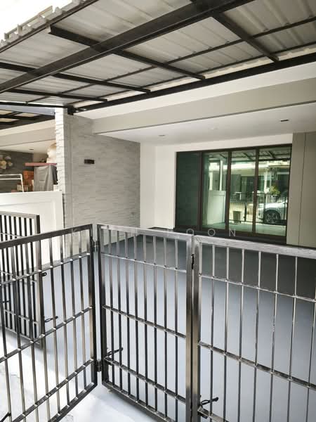 Plex Bangna, Samut Prakan, 90/239 Burapha Withi Expressway, Bang Kaeo, Bang Plee, Samut Prakan, 3 Bedrooms, 190 sqm, Townhouse For Rent, by Khun Poon, 500303546 - DDproperty.com