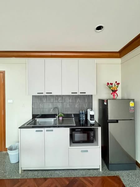 United Tower Thonglor, Bangkok, 333 Soi Thonglor 17, Khlong Tan Nua, Watthana, Bangkok, 1 Bedroom, 105 sqm, Condo For Rent, by Vichai Annavakulthorn, 500303547 - DDproperty.com