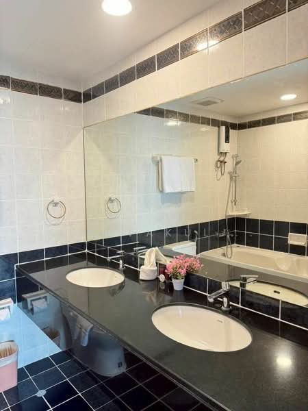 United Tower Thonglor, Bangkok, 333 Soi Thonglor 17, Khlong Tan Nua, Watthana, Bangkok, 1 Bedroom, 105 sqm, Condo For Rent, by Vichai Annavakulthorn, 500303547 - DDproperty.com