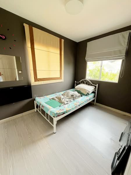Baan Pruksa 86/2 Ladkrabang-Suvarnabhumi, Samut Prakan, Soi Ladkrabang 54, Ladkrabang Road, Srisa Chorakhe Noi, Bang Sao Thong, Samut Prakan, 3 Bedrooms, 95 sqm, Townhouse For Sale, by NR AGENT, 500303558 - DDproperty.com