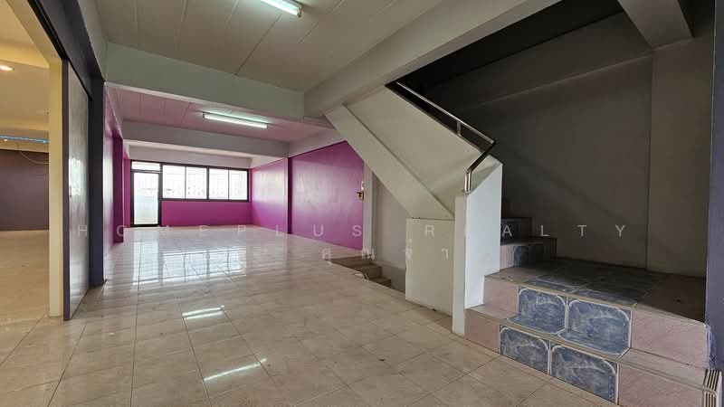 อาคารพาณิชย์ 3 ชั้นครึ่ง 2คูหา ติดถนนเพชรเกษม-โพธาราม, Ratchaburi, เพชรเกษม-โพธาราม, Ban Sing, Photharam, Ratchaburi, , 200 sqm, Shophouse For Sale, by HOMEPLUS REALTY - คุณจ๋า, 500303563 - DDproperty.com
