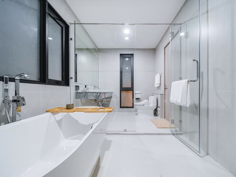 House for Sale Nong Pla Lai East Pattaya Modern Family, Chon Buri (Pattaya), Bang Lamung, Bang Lamung (Pattaya), Chon Buri (Pattaya), 4 Bedrooms, 272 sqm, Single Detached House For Sale, by PLC real estate, 500303574 - DDproperty.com