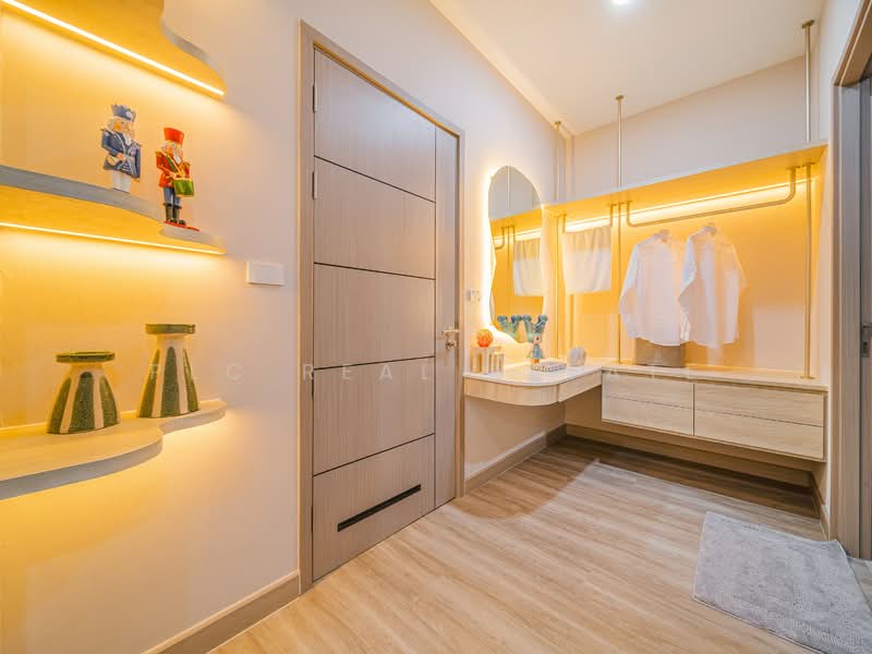 House for Sale Nong Pla Lai East Pattaya Modern Family, Chon Buri (Pattaya), Bang Lamung, Bang Lamung (Pattaya), Chon Buri (Pattaya), 4 Bedrooms, 272 sqm, Single Detached House For Sale, by PLC real estate, 500303574 - DDproperty.com
