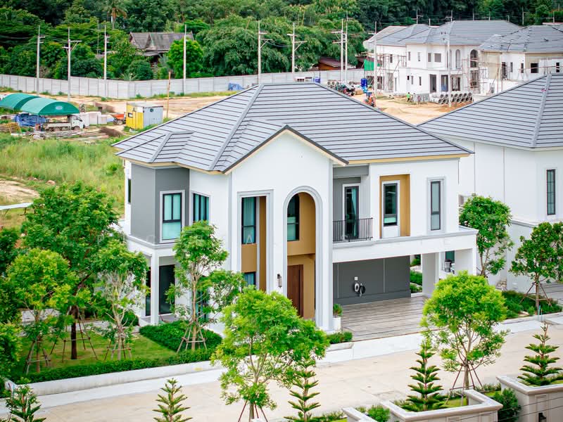 House for Sale Nong Pla Lai East Pattaya Modern Family, Chon Buri (Pattaya), Bang Lamung, Bang Lamung (Pattaya), Chon Buri (Pattaya), 4 Bedrooms, 272 sqm, Single Detached House For Sale, by PLC real estate, 500303574 - DDproperty.com
