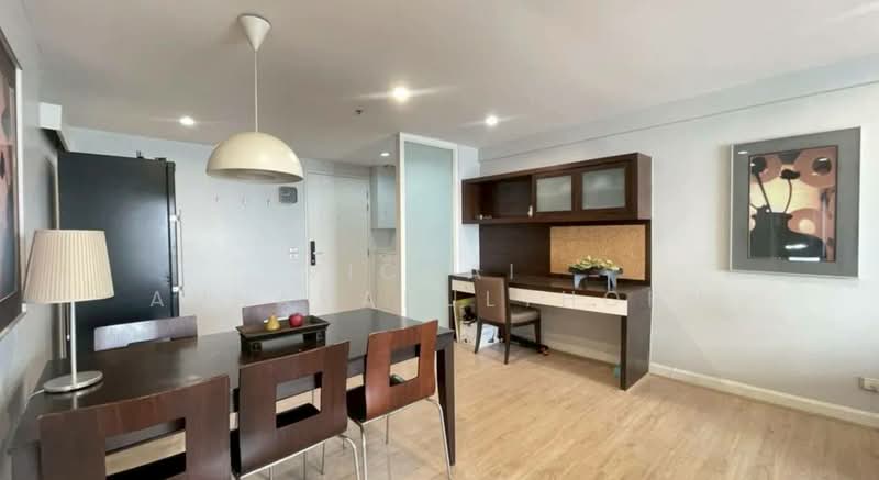 Silom City Resort, Bangkok, 25 Phiphat 2, Silom, Bang Rak, Bangkok, 2 Bedrooms, 101 sqm, Condo For Rent, by Vichai Annavakulthorn, 500303578 - DDproperty.com
