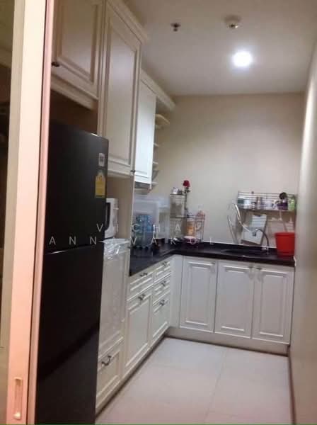 Ivy Sathorn 10, Bangkok, 88 Soi Sathorn 12, Sathorn Road, Silom, Bang Rak, Bangkok, 2 Bedrooms, 83 sqm, Condo For Rent, by Vichai Annavakulthorn, 500303580 - DDproperty.com