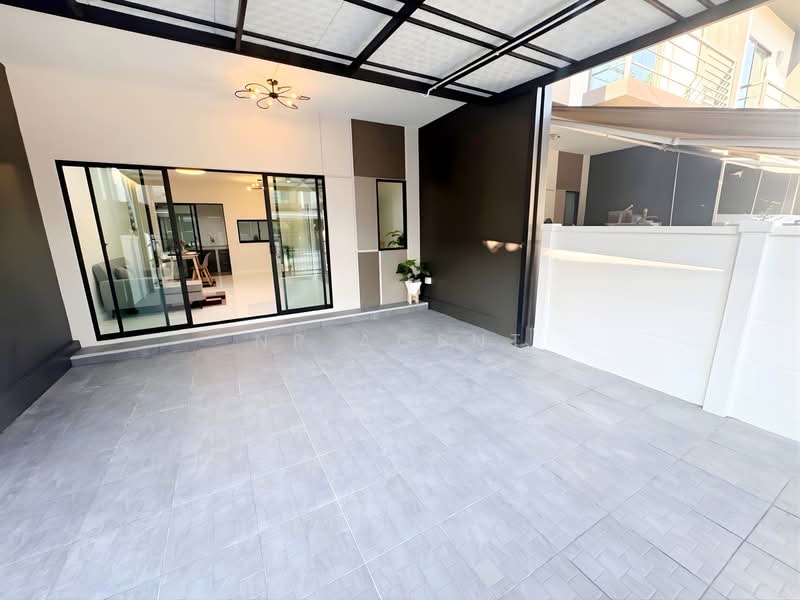 Baan klang muang Phaholyothin 50, Bangkok, Soi Phahonyothin 50, Khlong Tanon, Sai Mai, Bangkok, 3 Bedrooms, 180 sqm, Townhouse For Sale, by NR AGENT, 500303585 - DDproperty.com