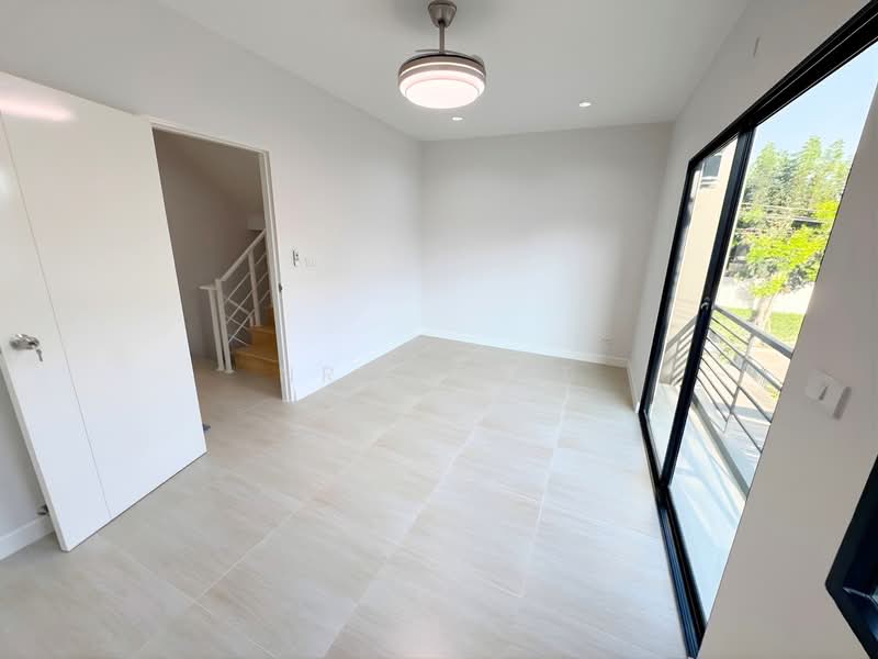 Baan klang muang Phaholyothin 50, Bangkok, Soi Phahonyothin 50, Khlong Tanon, Sai Mai, Bangkok, 3 Bedrooms, 180 sqm, Townhouse For Sale, by NR AGENT, 500303585 - DDproperty.com