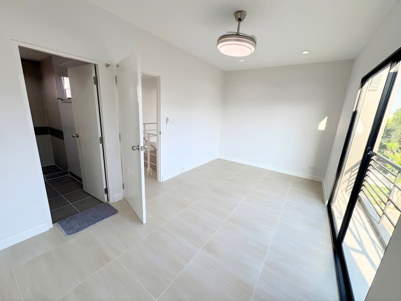 Baan klang muang Phaholyothin 50, Bangkok, Soi Phahonyothin 50, Khlong Tanon, Sai Mai, Bangkok, 3 Bedrooms, 180 sqm, Townhouse For Sale, by NR AGENT, 500303585 - DDproperty.com