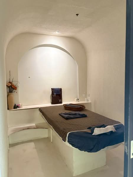 Spa and Massage Business for Takeover BTS Nana Walk Distance, Bangkok, Khlongtoei Nua, Watthana, Bangkok, , 235 sqm, Retail Space For Sale, by Chutinun Mungmai, 500303595 - DDproperty.com