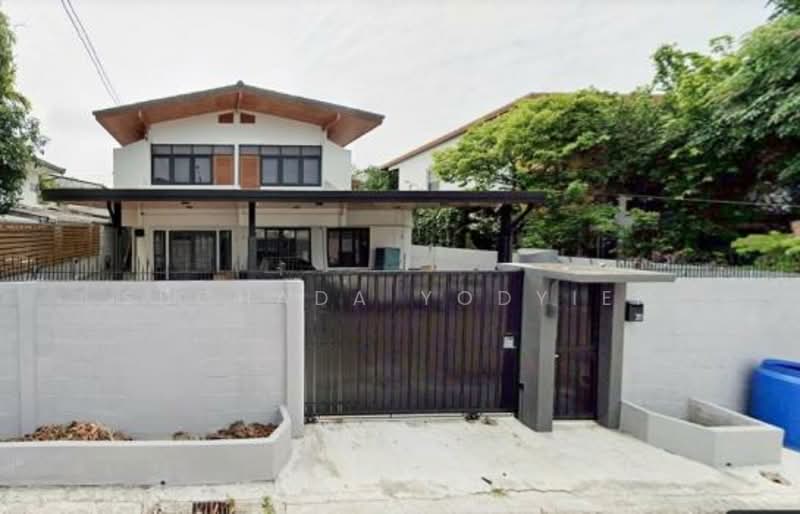 4-BR House, Bangkok, Lat Phrao, Bangkok, 4 Bedrooms, 500 sqm, Single Detached House For Sale, by Suchada Yodyiem, 500303638 - DDproperty.com