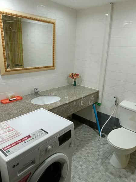 Omni Tower Sukhumvit Nana, Bangkok, 69 Sukhumvit 4 Alley, Khlong Toei, Khlong Toei, Bangkok, 3 Bedrooms, 110 sqm, Condo For Sale, by Suchada Yodyiem, 500303658 - DDproperty.com