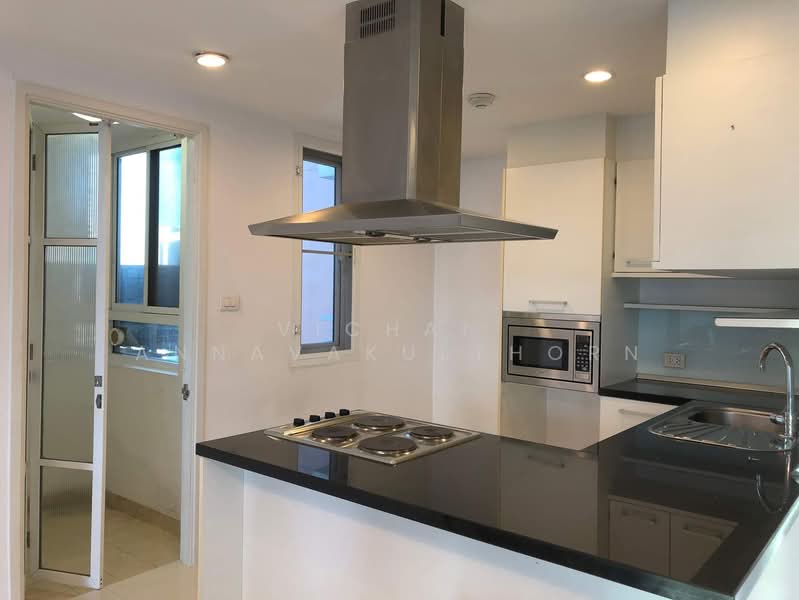 Fullerton Sukhumvit, Bangkok, Sukhumvit Road, Khlong Tan Nua, Watthana, Bangkok, 3 Bedrooms, 132 sqm, Condo For Rent, by Vichai  Annavakulthorn, 500303673 - DDproperty.com