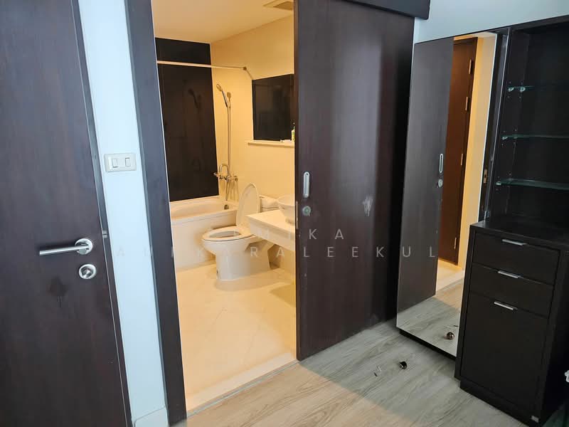 The Address Sukhumvit 42, Bangkok, 39 Soi Barbot 1, Sukhumvit Road, Phra Kanong, Khlong Toei, Bangkok, 1 Bedroom, 45 sqm, Condo For Sale, by Pemika Aukkaraleekul, 500303704 - DDproperty.com