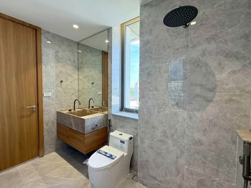 5-BR Townhouse, Bangkok, Khlong Toei, Khlong Toei, Bangkok, 5 Bedrooms, 547 sqm, Townhouse For Sale, by Pemika Aukkaraleekul, 500303714 - DDproperty.com