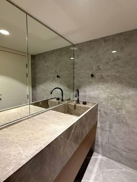 5-BR Townhouse, Bangkok, Khlong Toei, Khlong Toei, Bangkok, 5 Bedrooms, 547 sqm, Townhouse For Sale, by Pemika Aukkaraleekul, 500303714 - DDproperty.com