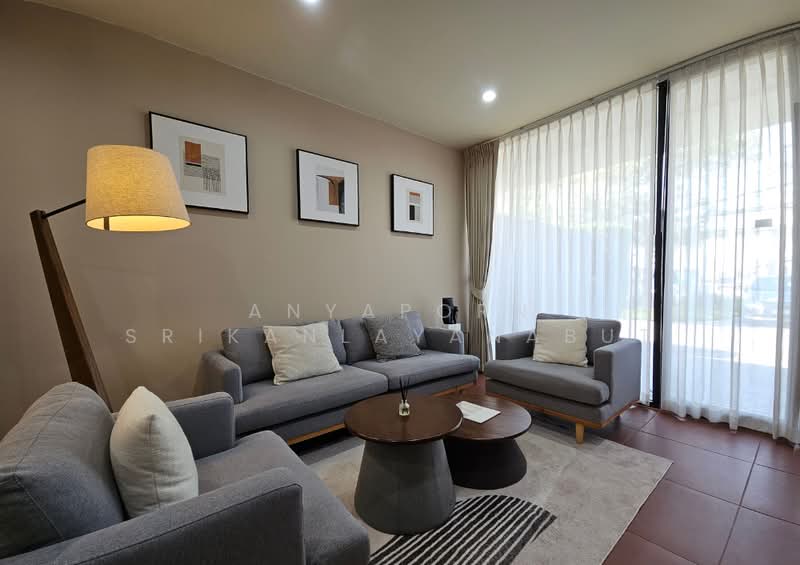 For Rent - Plume Watcharaphon-Ekkamai, Bangkok