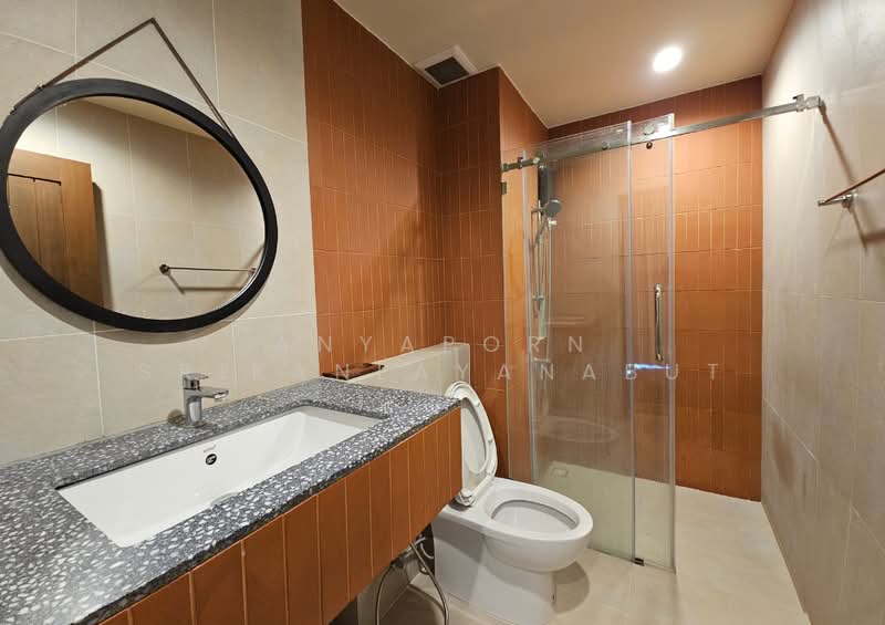 For Rent - Plume Watcharaphon-Ekkamai, Bangkok