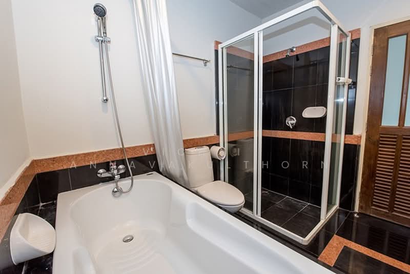 Baan Thirapa, Bangkok, 9 Soi Phra Phinit, Thung Maha Mek, Sathon, Bangkok, 4 Bedrooms, 260 sqm, Apartment For Rent, by Vichai  Annavakulthorn, 500303721 - DDproperty.com