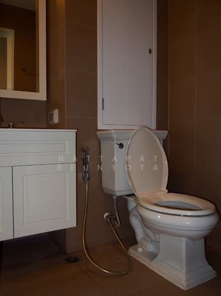 Condolette Dwell Sukhumvit 26, Bangkok, Soi Sukhumvit 26, Khong Tan, Khlong Toei, Bangkok, 2 Bedrooms, 69 sqm, Condo For Sale, by Nattapat Reunyota, 500303728 - DDproperty.com