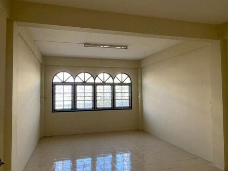 อาคารพาณิชย์ 4.5 ชั้น ทำเลราษฎร์บูรณะ ราคาดี น่าลงทุน, Bangkok, Rat Burana, Bangkok, , 60 sqm, Shophouse For Sale, by เรียลตี้ วัน, 500303751 - DDproperty.com