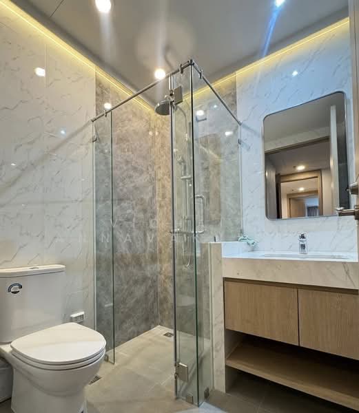 The Royal Saladaeng, Bangkok, 79 Saladaeng Road, Silom, Bang Rak, Bangkok, 3 Bedrooms, 150 sqm, Condo For Rent, by Vichai Annavakulthorn, 500303762 - DDproperty.com