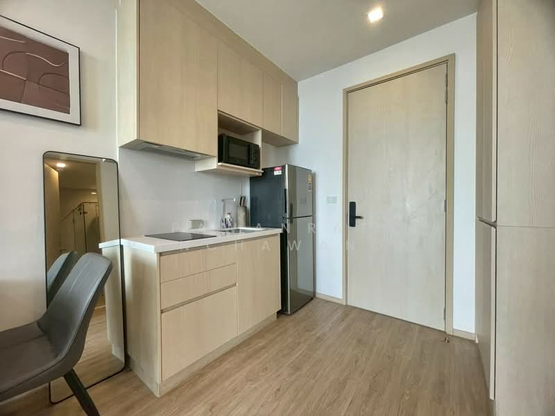 Noble State 39, Bangkok, 35 Soi Sukhumvit 39, Khlong Tan Nua, Watthana, Bangkok, 1 Bedroom, 34 sqm, Condo For Rent, by Pawanrat Panchawanon, 500303801 - DDproperty.com