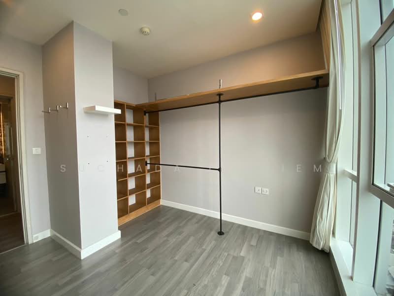 The Room Sathorn, Bangkok, 78 Pan Road, Silom, Bang Rak, Bangkok, 2 Bedrooms, 76 sqm, Condo For Sale, by Suchada Yodyiem, 500303826 - DDproperty.com