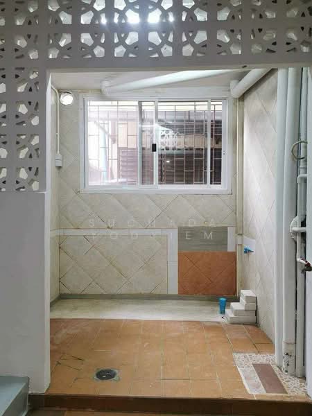 3-BR Townhouse, Bangkok, Bang Chak, Phra Khanong, Bangkok, 3 Bedrooms, 120 sqm, Townhouse For Sale, by Suchada Yodyiem, 500303835 - DDproperty.com