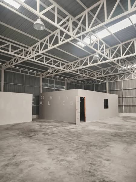 โกดังขาว กรุงเทพกรีฑา, Bangkok, Thap Chang, Saphan Sung, Bangkok, , 288 sqm, Warehouse/Factory For Rent, by Forty-Six Real Estate Group, 500303866 - DDproperty.com
