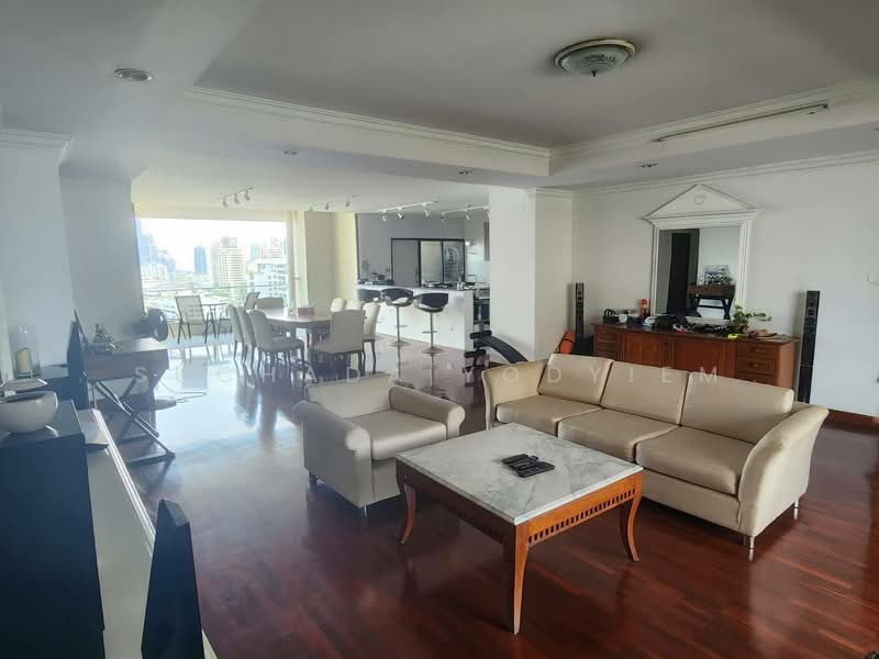 D.S. Tower 1 Sukhumvit 33, Bangkok, Soi Phrom Chit, Khlong Tan Nua, Watthana, Bangkok, 3 Bedrooms, 249 sqm, Condo For Sale, by Suchada Yodyiem, 500303903 - DDproperty.com